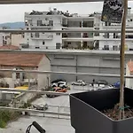 Grey Swan - Modern & Stylish With Private Parking Apartment Volos