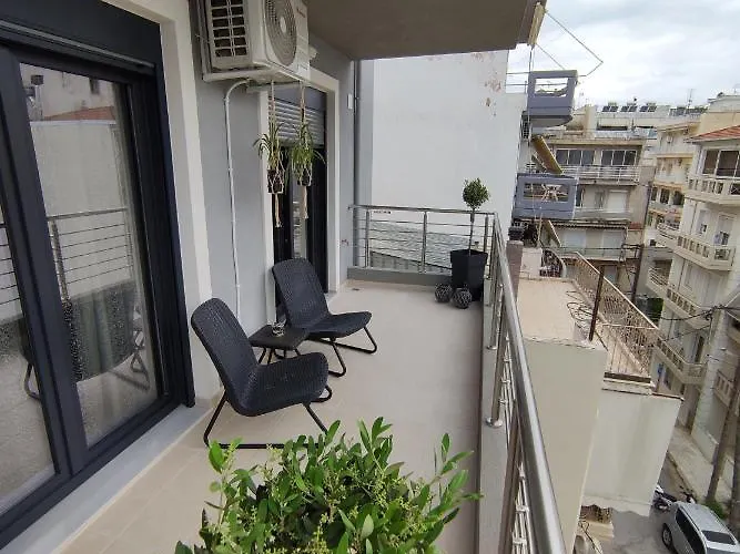 Grey Swan - Modern & Stylish With Private Parking Διαμέρισμα *